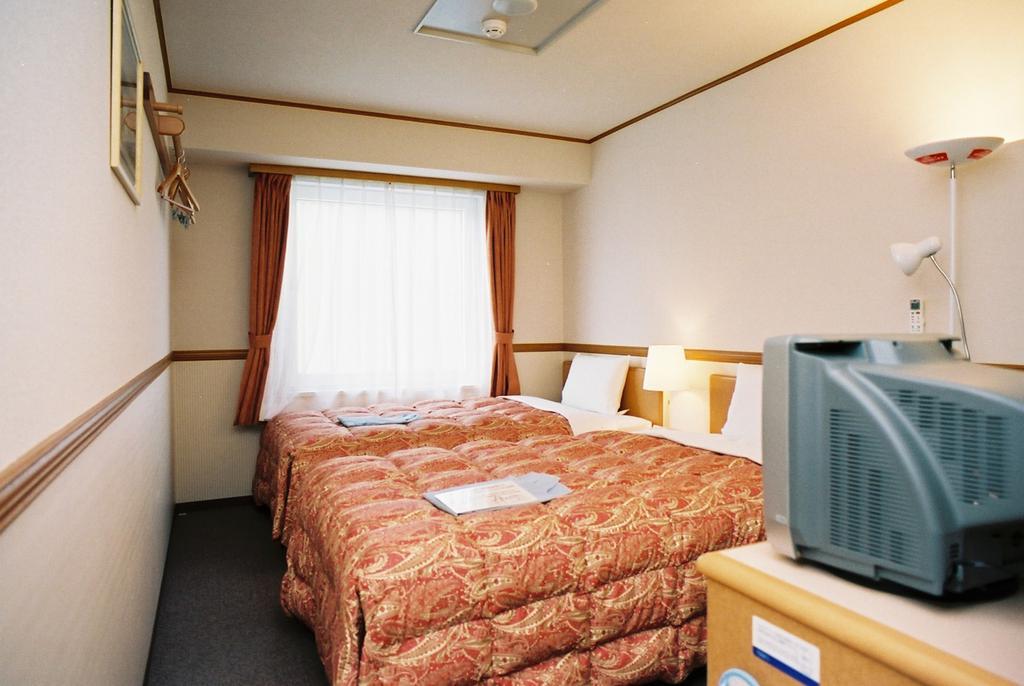 Toyoko Inn Matsumoto Ekimae Hommachi Exterior foto